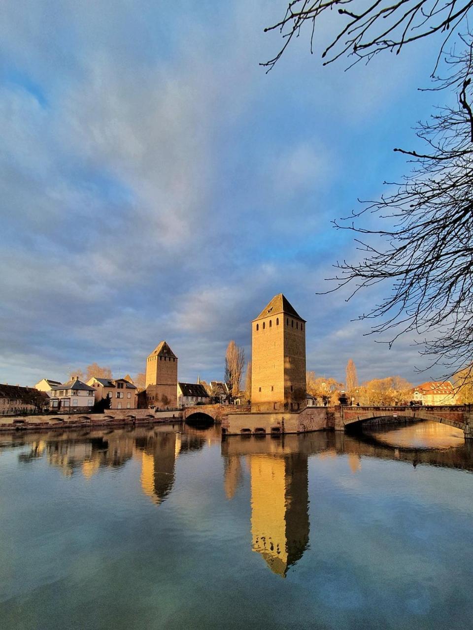Au Coeur De Strasbourg, 3 Pieces Vue Sur L'Ill! Apartamento Exterior foto